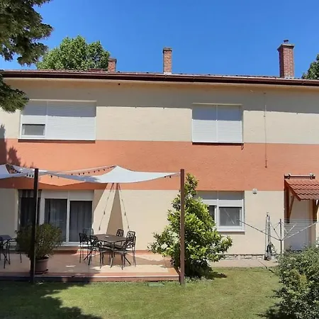 Feriehus Holiday House Riviera - Balaton -