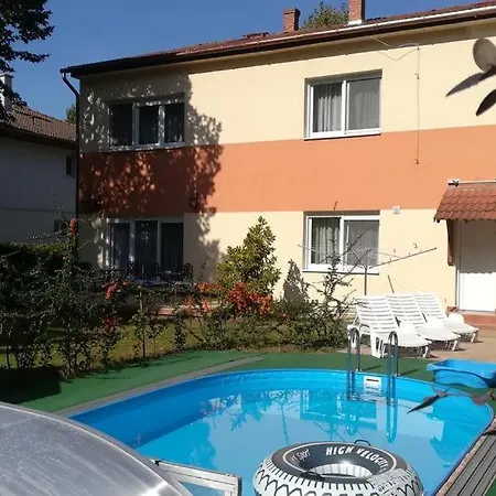 Holiday House Riviera - Balaton - * Siófok