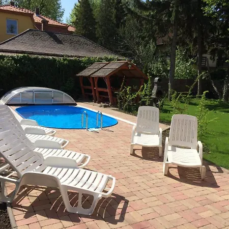 Holiday House Riviera - Balaton - Feriehus Siófok