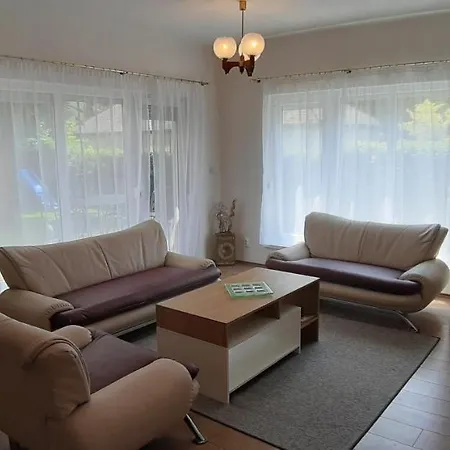Feriehus Holiday House Riviera - Balaton -